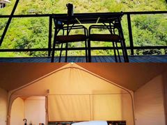 山顶帐篷内景-北京山里寒舍度假酒店