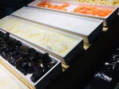 -九寸花汀海鲜烤肉自助(中东迪克店)