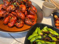 -巴厘龙虾·榜首油焖大虾(音乐学院·沿江酒馆店)