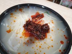 骨汁烫面-小竖点徽派卷面皮(洪都店)