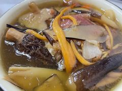 -野菌王•养生汤锅•野生菌火锅(大理漾濞路店)