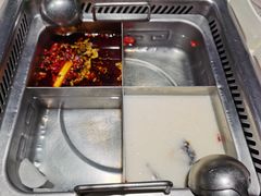 四宫格锅底-海底捞火锅(锦艺城店)