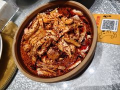 -土砂锅生态山庄·非遗砂锅雅鱼