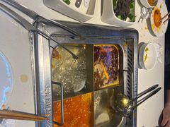 -海底捞火锅(威高广场店)