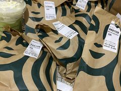 -星巴克臻选(南京艾尚天地店)