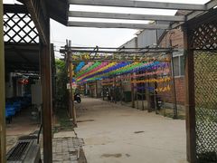 -亲兄弟真人CS团建拓展基地