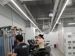 -乐刻运动健身(南山西丽366大街店)