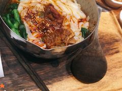 8小时慢炖半筋半肉手工粉-小满手工粉(上海月星环球港店)