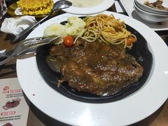 -豪客来牛排(空港华联店)