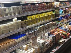 -blt精品超市(杭州城西银泰店)
