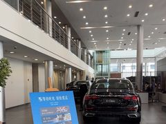 -天津波士信达奔驰4S店(卫津南路店)