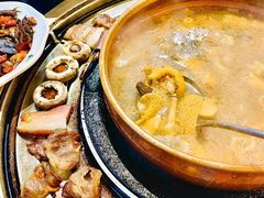 -阿山卓·野生菌火锅·纳西火塘烤肉