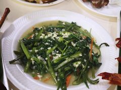 -纽顿熟食中心