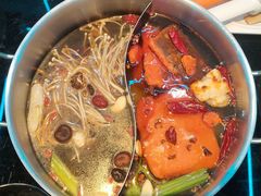 -唯爱KTV聚会餐厅(仙林东城汇店)