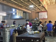 大堂-沙洲胡杨焖饼
