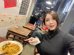 -方铲铲·成都板凳面(滨江银泰店)