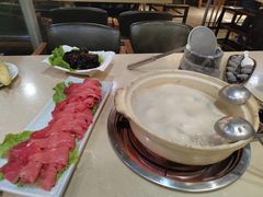 招牌胡椒猪肚鸡-鼎尊锅物料理(五角场店)