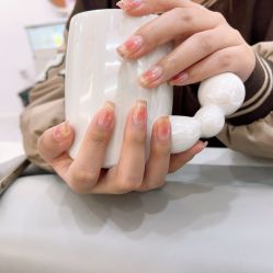 -雅洁美甲美睫