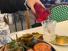 -秘密旅行Bonjour(黑金冠 江南西店)