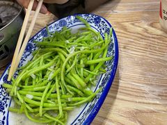 -江城燕子大排档(江汉路步行街店)