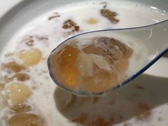 -RUXU入续糖水铺与包(卓悦中心店)