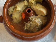 -彩云天云南餐厅