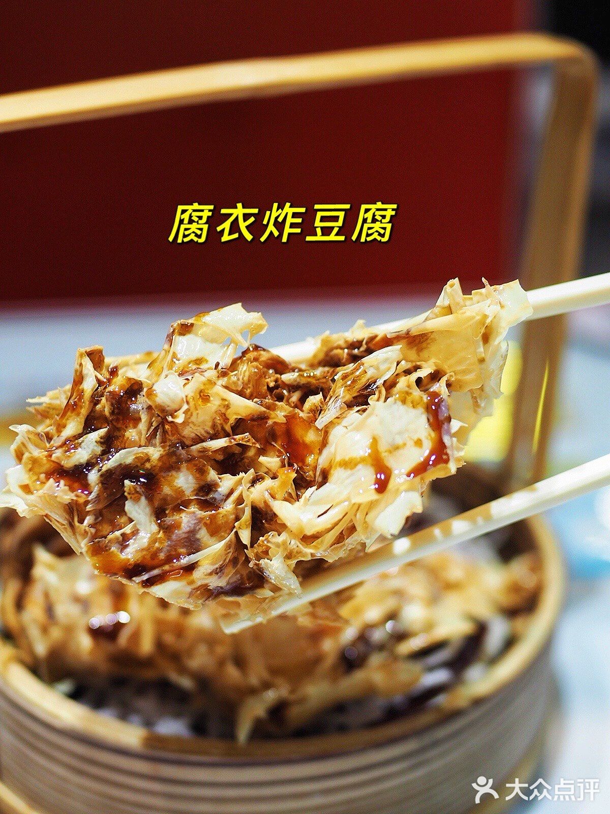 香港人围绕交通主题开的｜正宗茶冰室