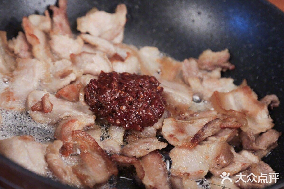简单，快速，方便，好看，美味的回锅肉。