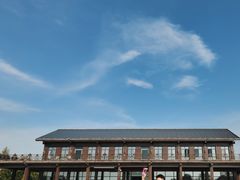 -梁子湖东篱老屋生态庄园