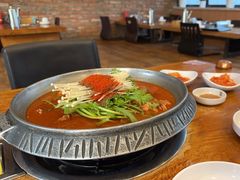 -喇喇排骨火锅·传统韩式脊骨汤(望京西园总店)