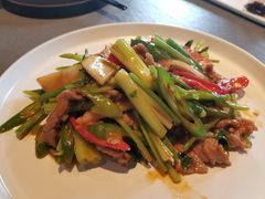 酸萝卜炒牛肉-日上三甘(三里屯店)