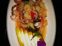 -拾光音乐餐酒吧(告庄星光夜市店)