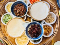 -包整·丝娃娃(一览甲秀楼风景店)