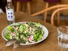 鸡肉生菜芝麻色拉-BOR Eatery(安福路店)