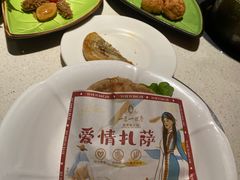 -一叶一世界·素食餐厅(锦华万达店)