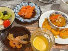 -金马门国际美食百汇(珞喻路店)