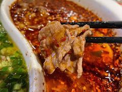 鸳鸯水煮牛肉-成都吃客(九眼桥店)