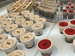 -HOT CRUSH趁热集合·现烤面包(环球港店)