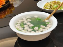 手打黄花鱼丸汤-连鹭海鲜·海肠捞饭·海胆饭(星海店)