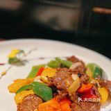 穿上国风旗袍，在百年洋楼品尝极致美食盛宴