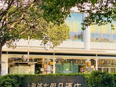 -上海浦东假日酒店