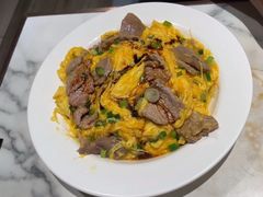 葱花牛肉滑蛋饭-深仔记正宗云吞面(尖沙咀店)