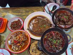 -老闵田螺馆·南昌特色小炒(梦时代店)