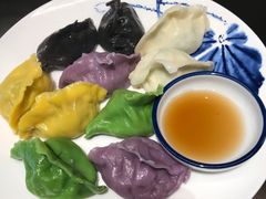 五味海鲜水饺拼盘-东莱馋房(陆家嘴店)