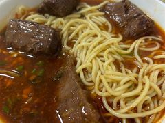 -易毛特色牛肉面(解放碑步行街店)