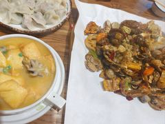 -东来菜馆•手抓海鲜家常菜•海鲜锅贴(鸽子窝店)