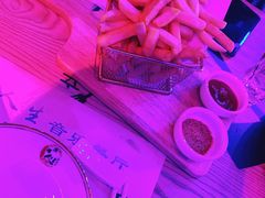 -演绎人生音乐餐厅