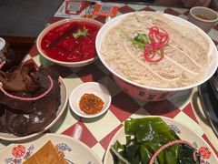 -赵美丽重庆火锅(西安直营总店)