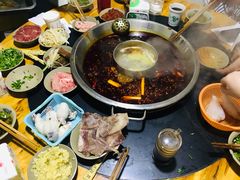 -星鸿社重庆老火锅