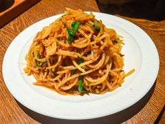 -肆海小川菜酒馆Wine Bistro (青年路店)